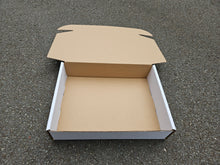 Load image into Gallery viewer, OUTER BOX ONLY The Warley Stock Box (OO Gauge Pack of 3)
