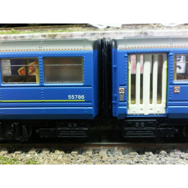 LS-03 Hornby Class 142 'Pacer' Corridor Connection